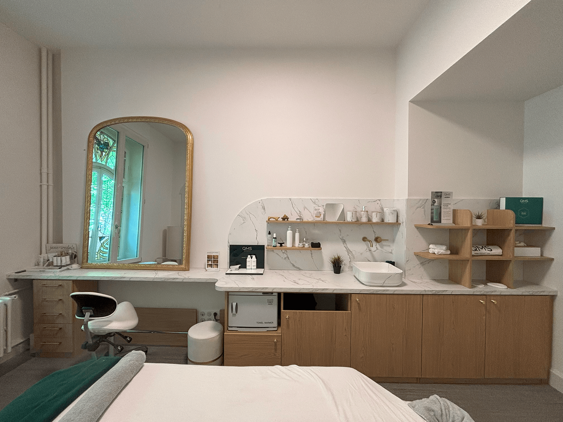 Agencement Cabine de massage - XI Impérial